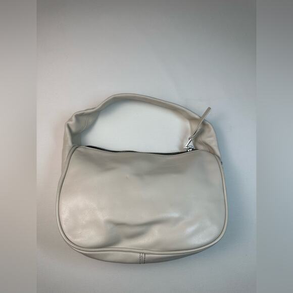 Marc Jacobs The Pushlock Mini Hobo Cloud White/ Silver NWOT - Picture 8 of 11